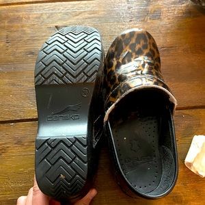 Cheetah Dansko